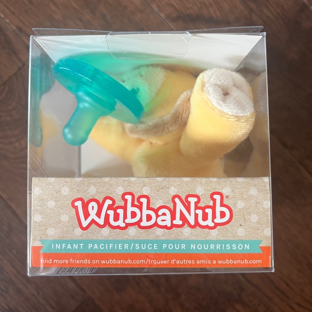 NWT Wubbanub Lion
